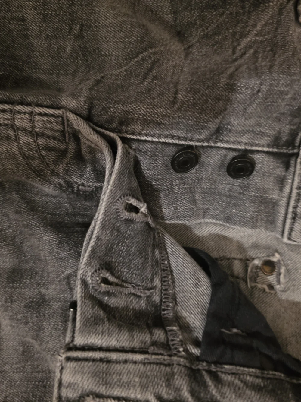 AllSaints Cigarette Gray Skinny Jeans W32 Distressed Button Fly